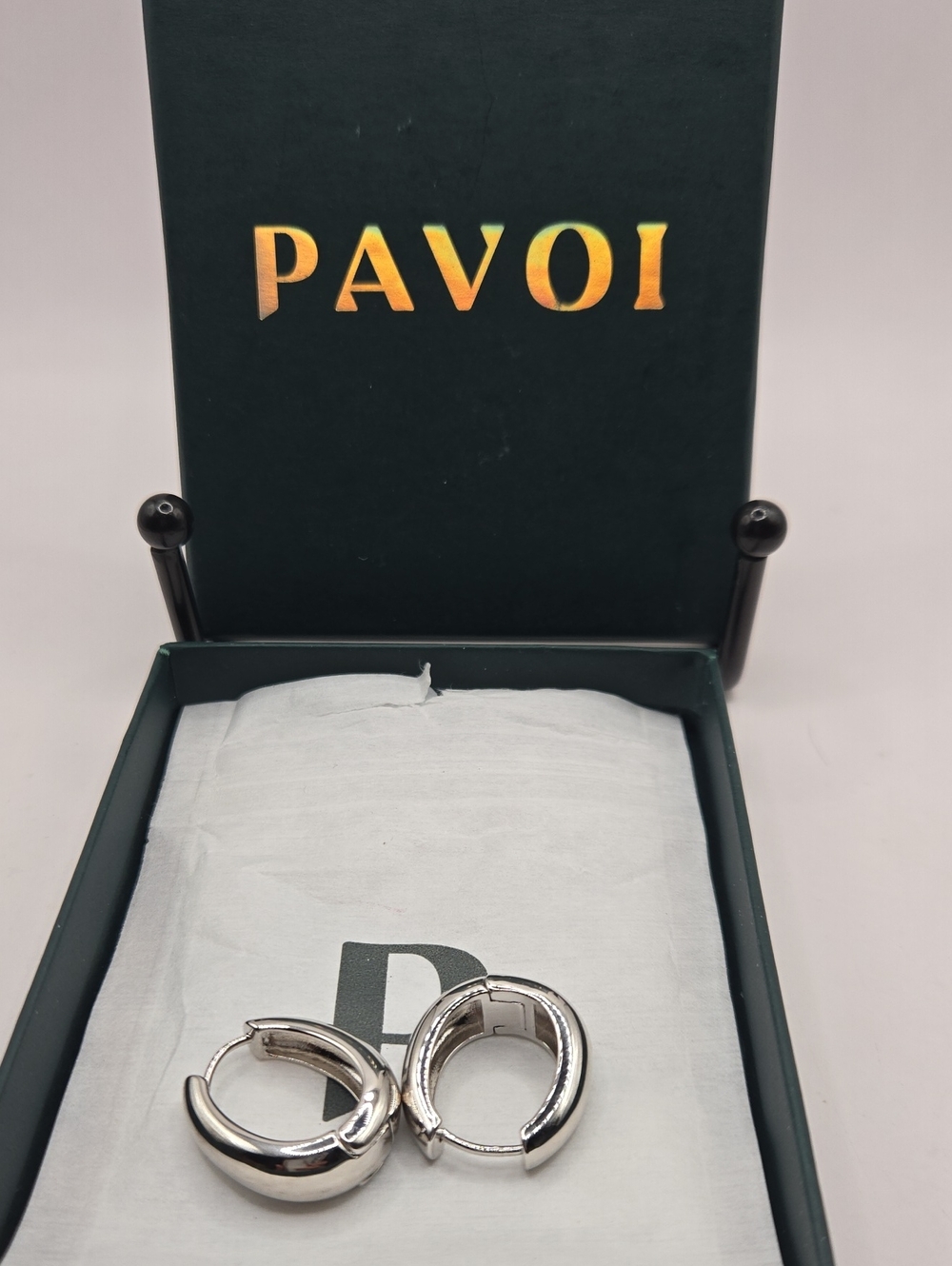 NEW PAVOI Women's Silver Chunky Huggie Hoop Earrings